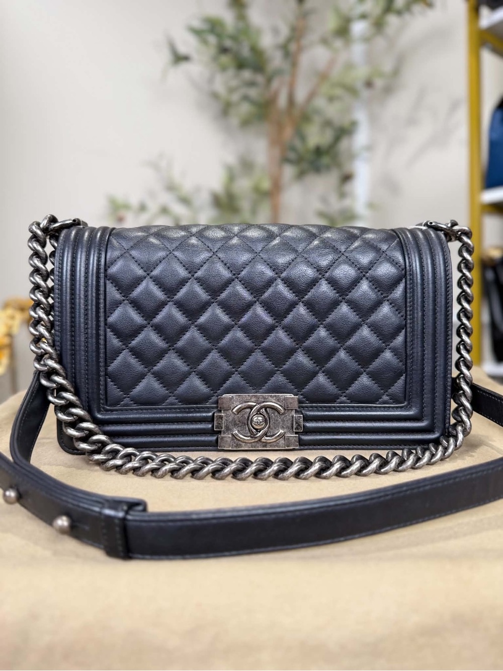 CHANEL Black Quilted Boy Flap Shoulder Bag with Silver Hardware